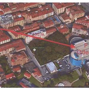 Cavour Self Check-in Ливорно